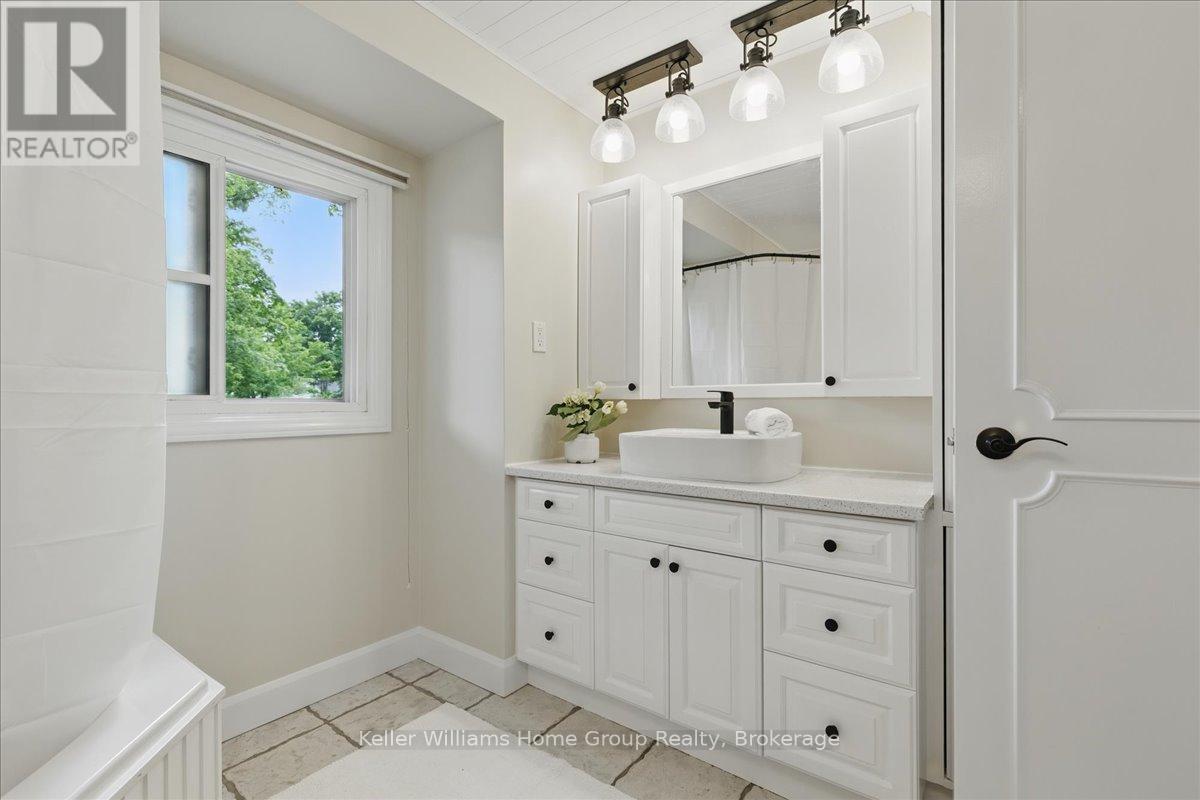 348 Old Stone Road, Waterloo, Ontario N2K 1Z3 - Photo 18 - X12584864