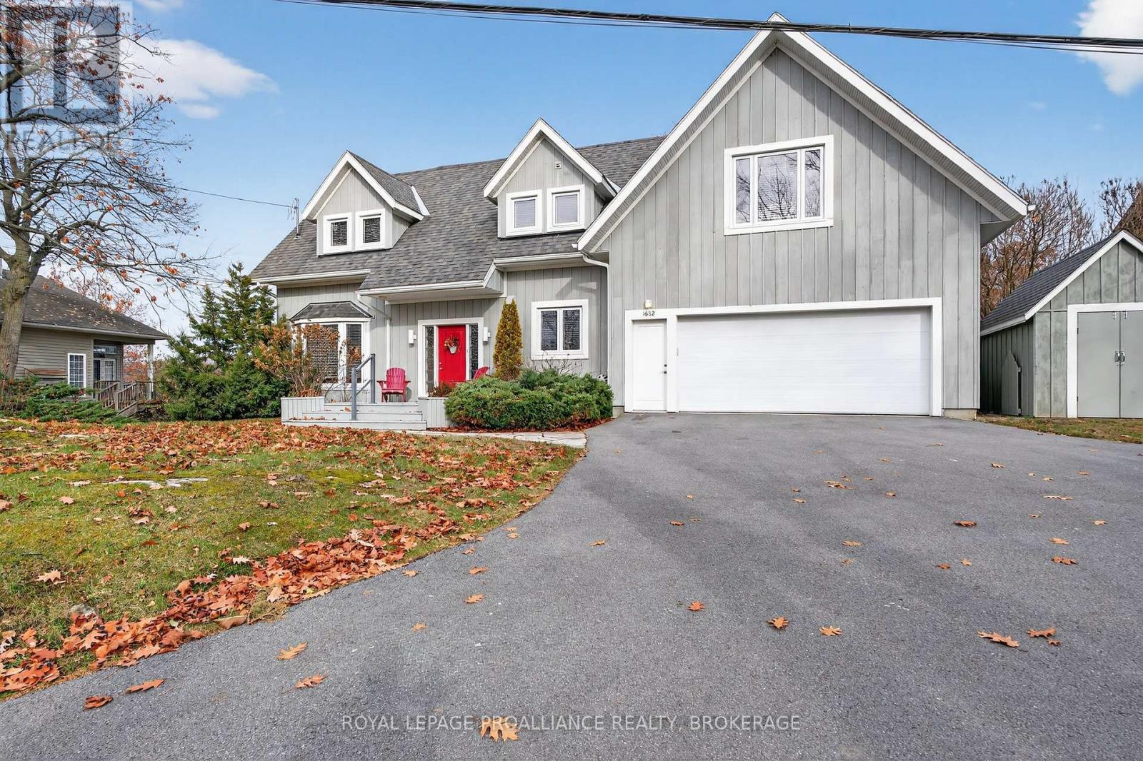 1682 Jackson Boulevard, Kingston, Ontario  K7L 4V1 - Photo 2 - X12581940