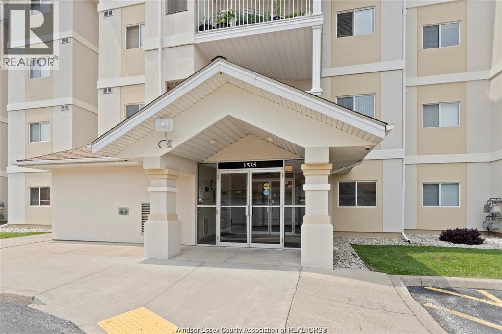 MLS# 25030770: 1535 GRAND MARAIS ROAD West Unit# 301, Windsor, Canada