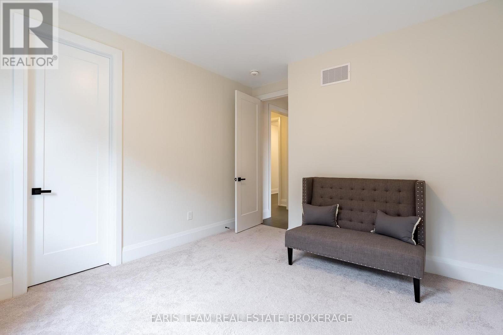 24 Magnolia Avenue, Adjala-Tosorontio, Ontario  L0G 1W0 - Photo 35 - N12581012