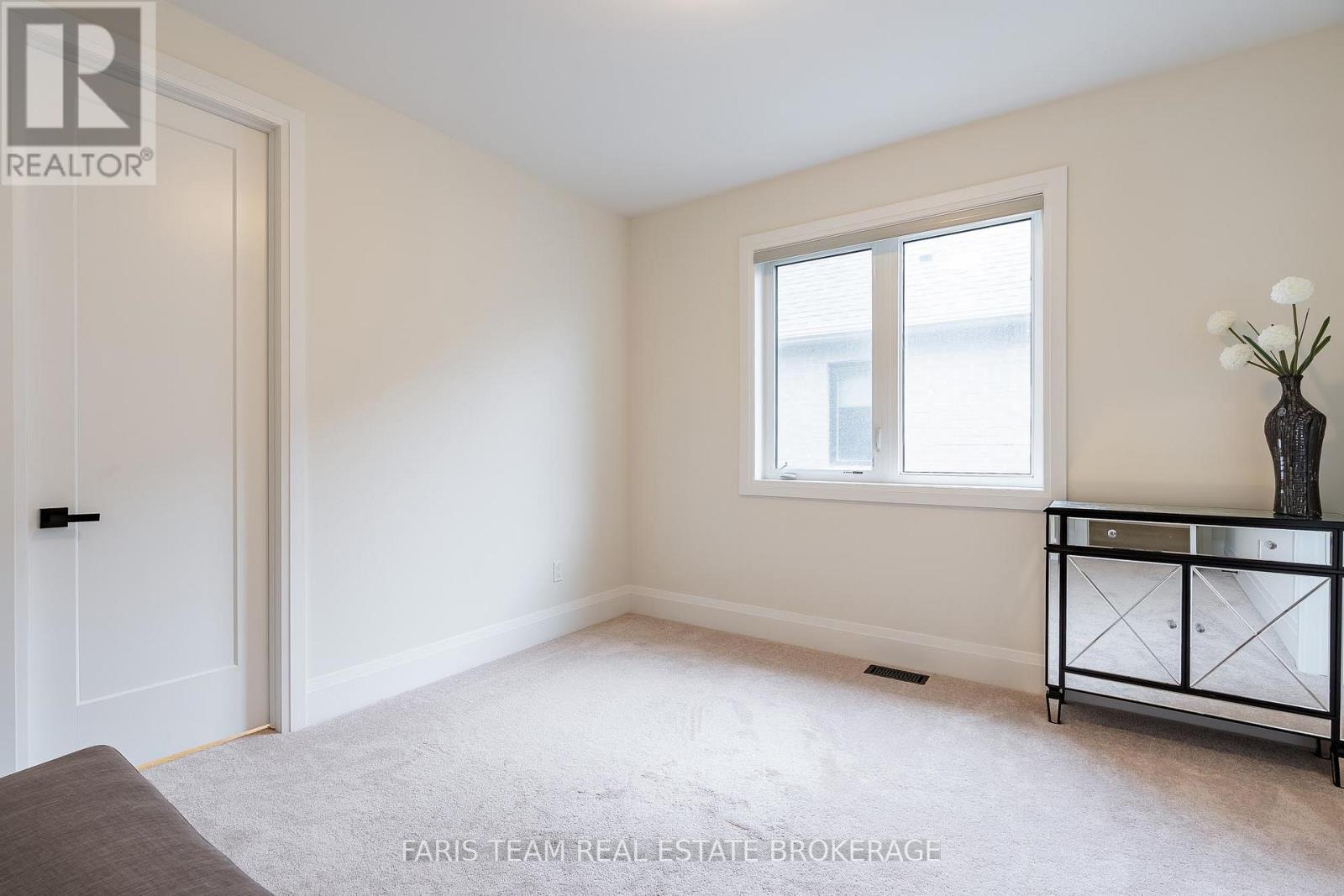 24 Magnolia Avenue, Adjala-Tosorontio, Ontario  L0G 1W0 - Photo 34 - N12581012