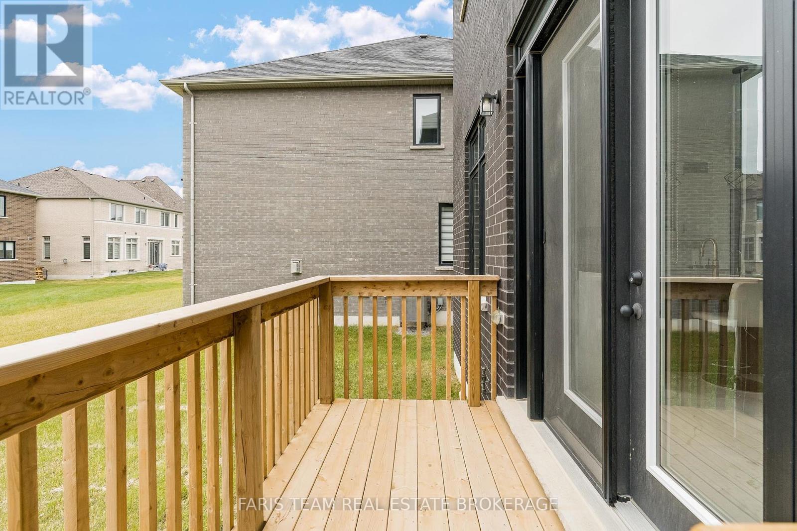 24 Magnolia Avenue, Adjala-Tosorontio, Ontario  L0G 1W0 - Photo 37 - N12581012