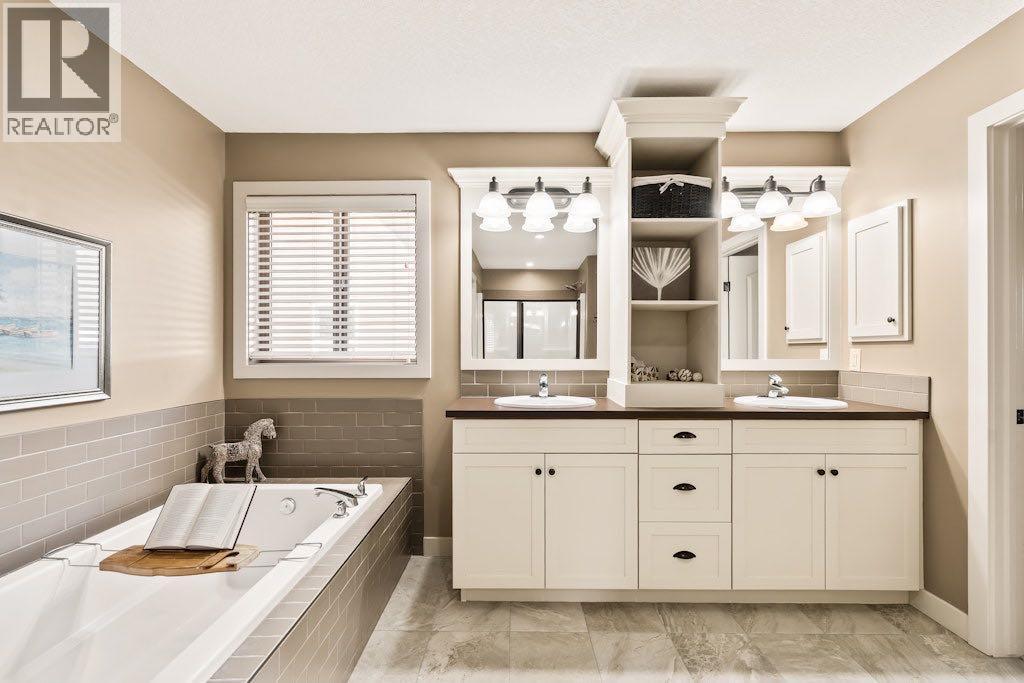 111 Marquis Cove Se, Calgary, Alberta  T3M 1V8 - Photo 31 - A2272308