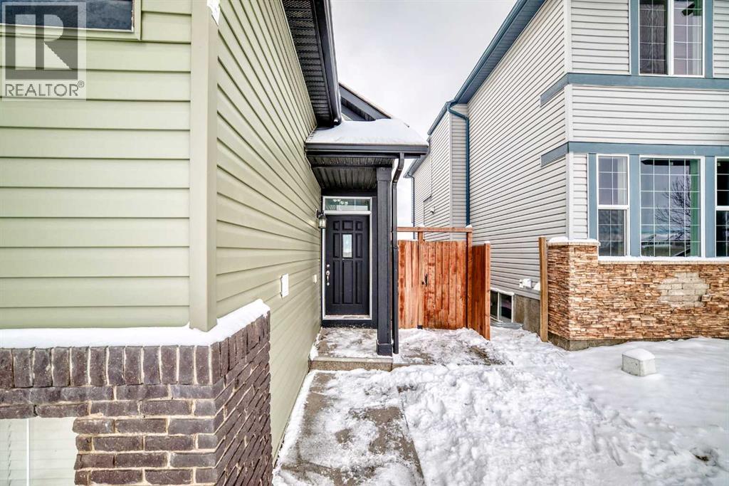 226 Saddlebrook Circle Ne, Calgary, Alberta  T3J 4T7 - Photo 3 - A2272547