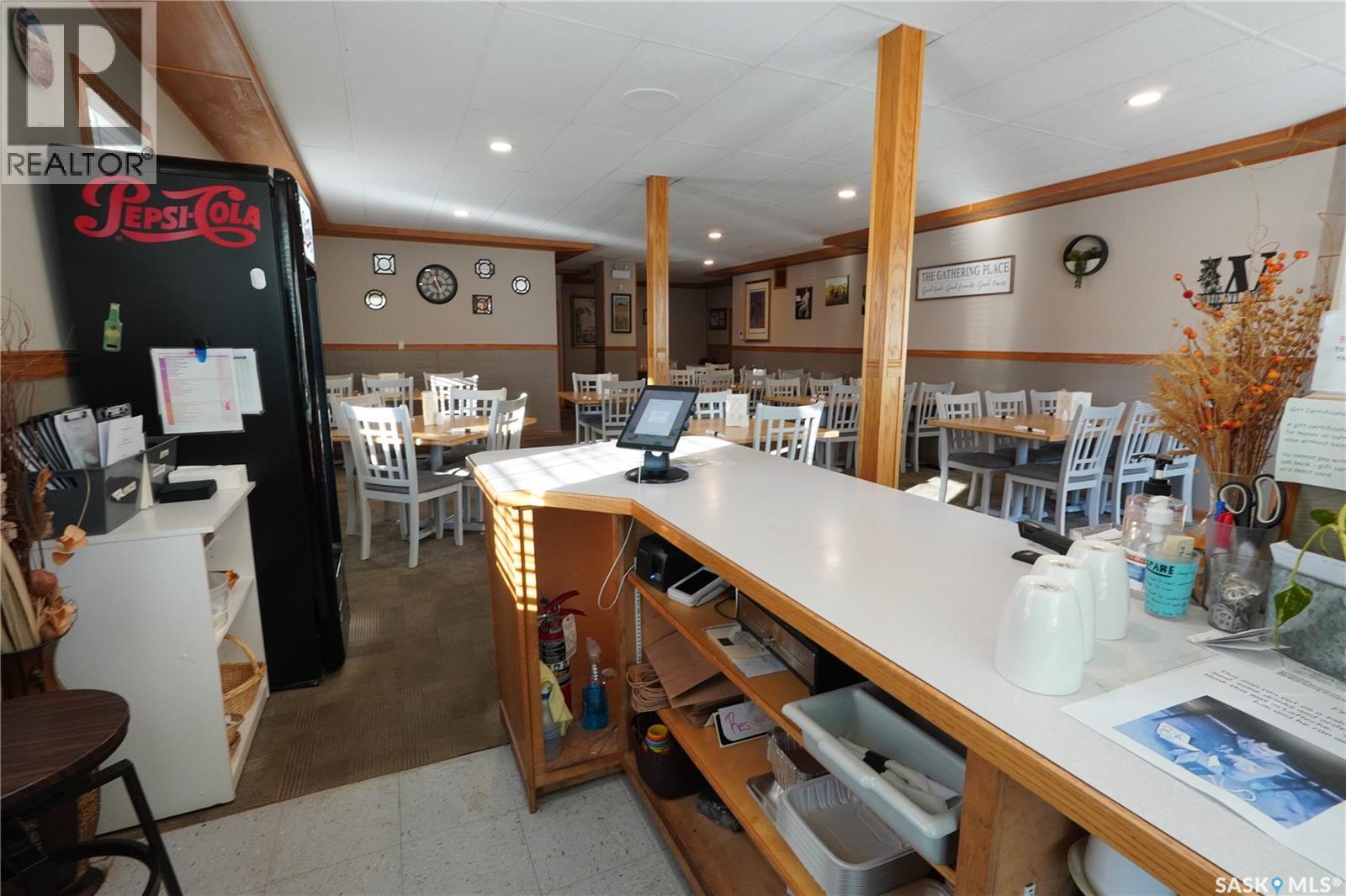 408 Main Street, Gravelbourg, Saskatchewan  S0H 1X0 - Photo 12 - SK024864