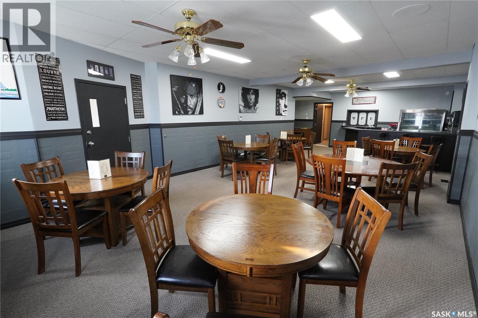 408 Main Street, Gravelbourg, Saskatchewan  S0H 1X0 - Photo 8 - SK024864