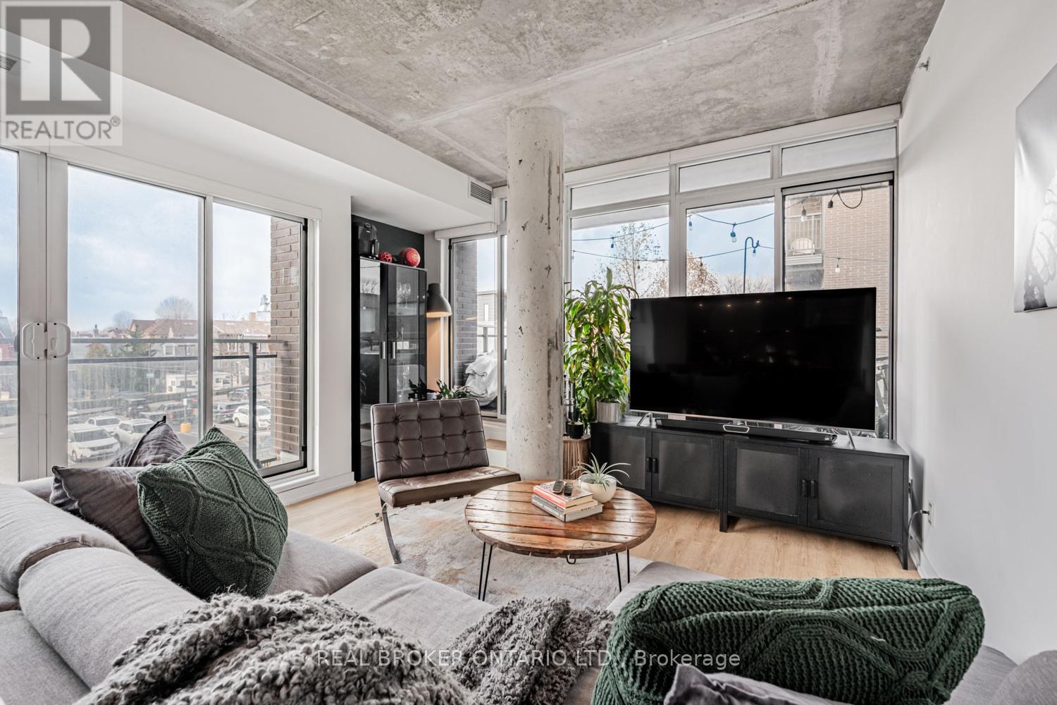 213 - 205 Manning Avenue, Toronto, Ontario  M6J 1V5 - Photo 11 - C12584736