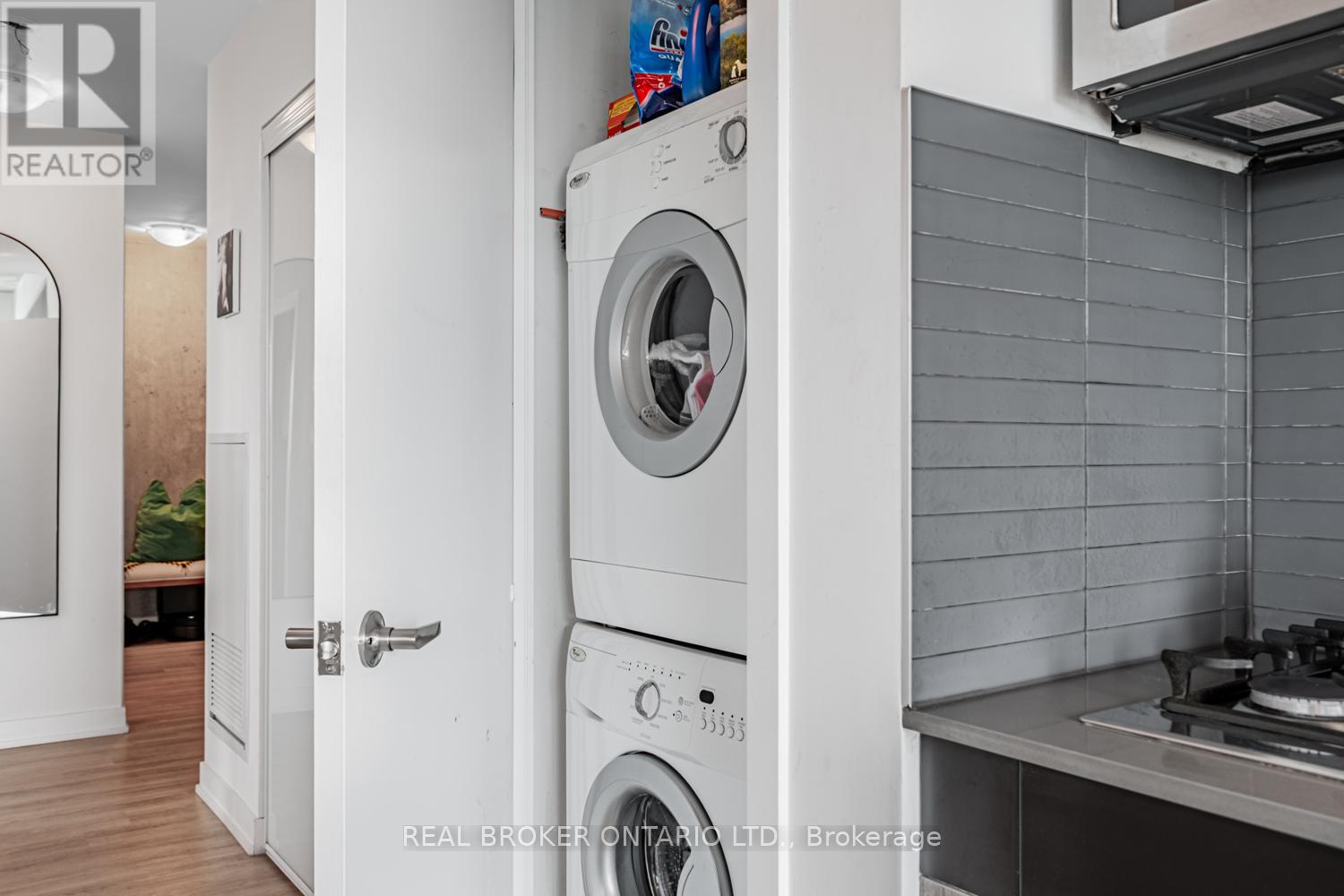 213 - 205 Manning Avenue, Toronto, Ontario  M6J 1V5 - Photo 19 - C12584736