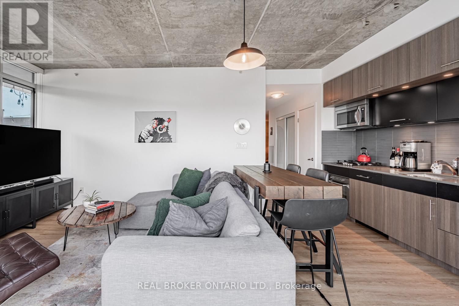 213 - 205 Manning Avenue, Toronto, Ontario  M6J 1V5 - Photo 5 - C12584736