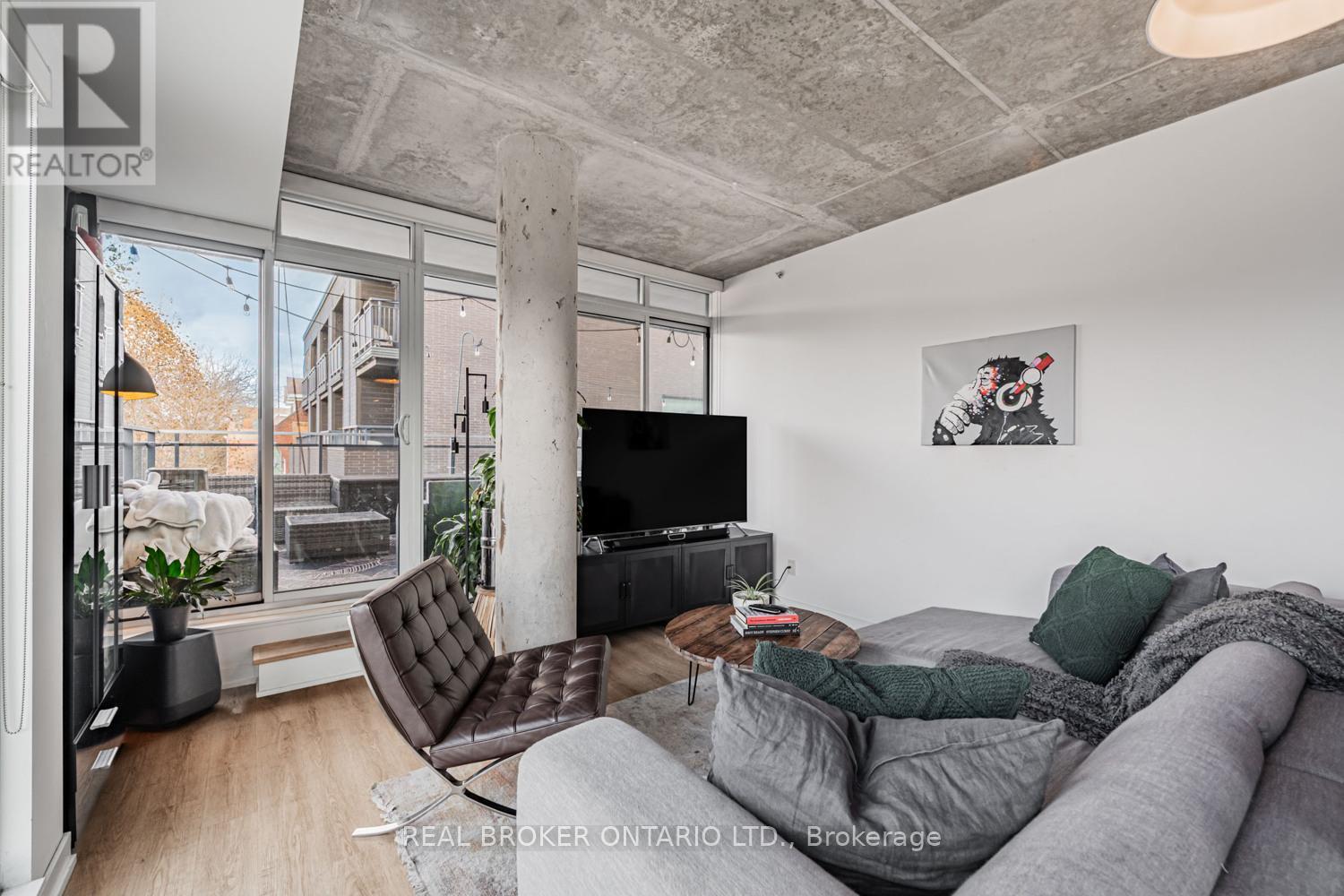 213 - 205 Manning Avenue, Toronto, Ontario  M6J 1V5 - Photo 9 - C12584736