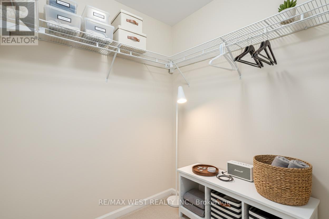 709 - 1720 Eglinton Avenue E, Toronto, Ontario  M4A 2X8 - Photo 15 - C12584770