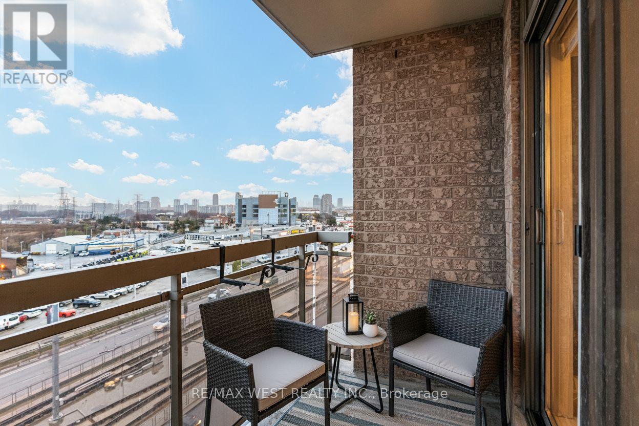 709 - 1720 Eglinton Avenue E, Toronto, Ontario  M4A 2X8 - Photo 16 - C12584770