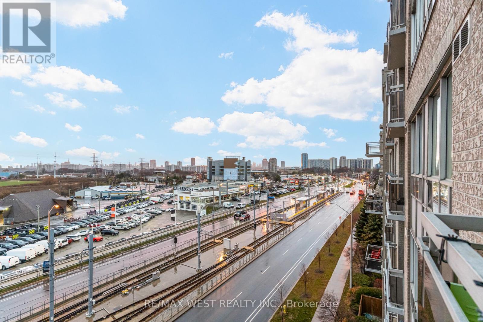709 - 1720 Eglinton Avenue E, Toronto, Ontario  M4A 2X8 - Photo 19 - C12584770
