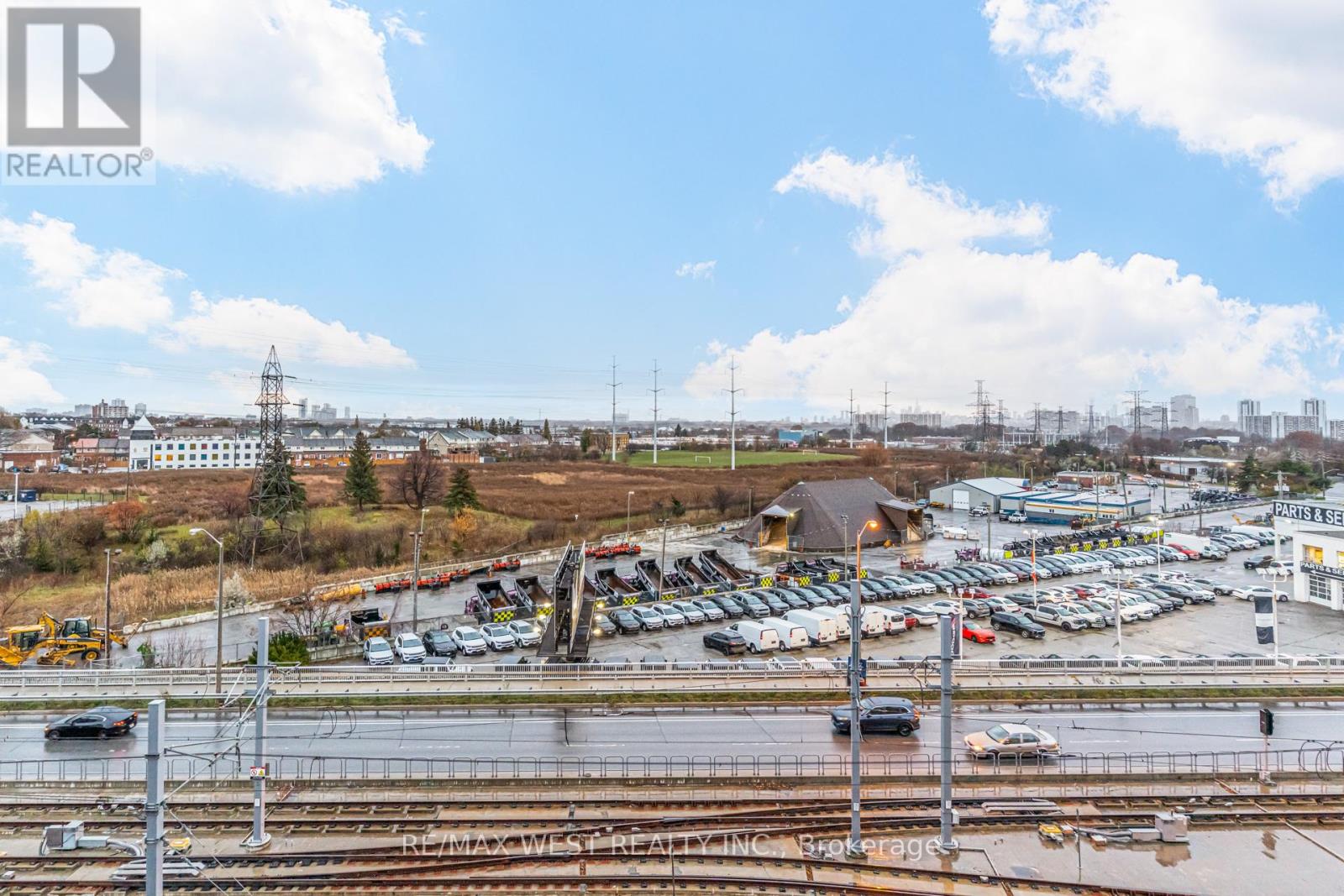 709 - 1720 Eglinton Avenue E, Toronto, Ontario  M4A 2X8 - Photo 20 - C12584770