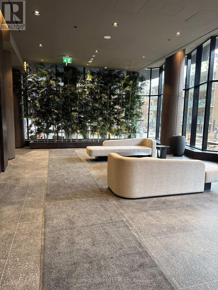 1711 - 110 Broadway Avenue, Toronto, Ontario  M4P 1V7 - Photo 24 - C12584772