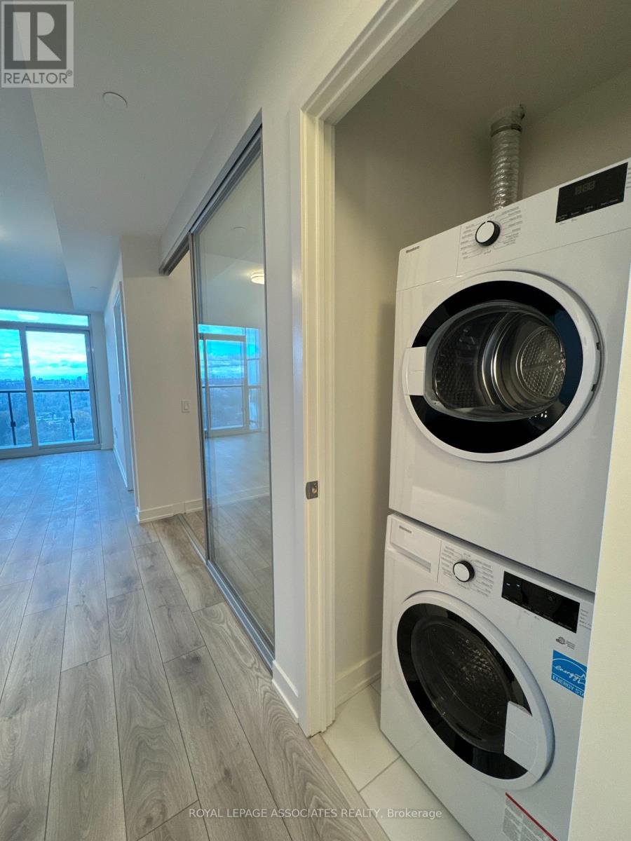 1711 - 110 Broadway Avenue, Toronto, Ontario  M4P 1V7 - Photo 7 - C12584772