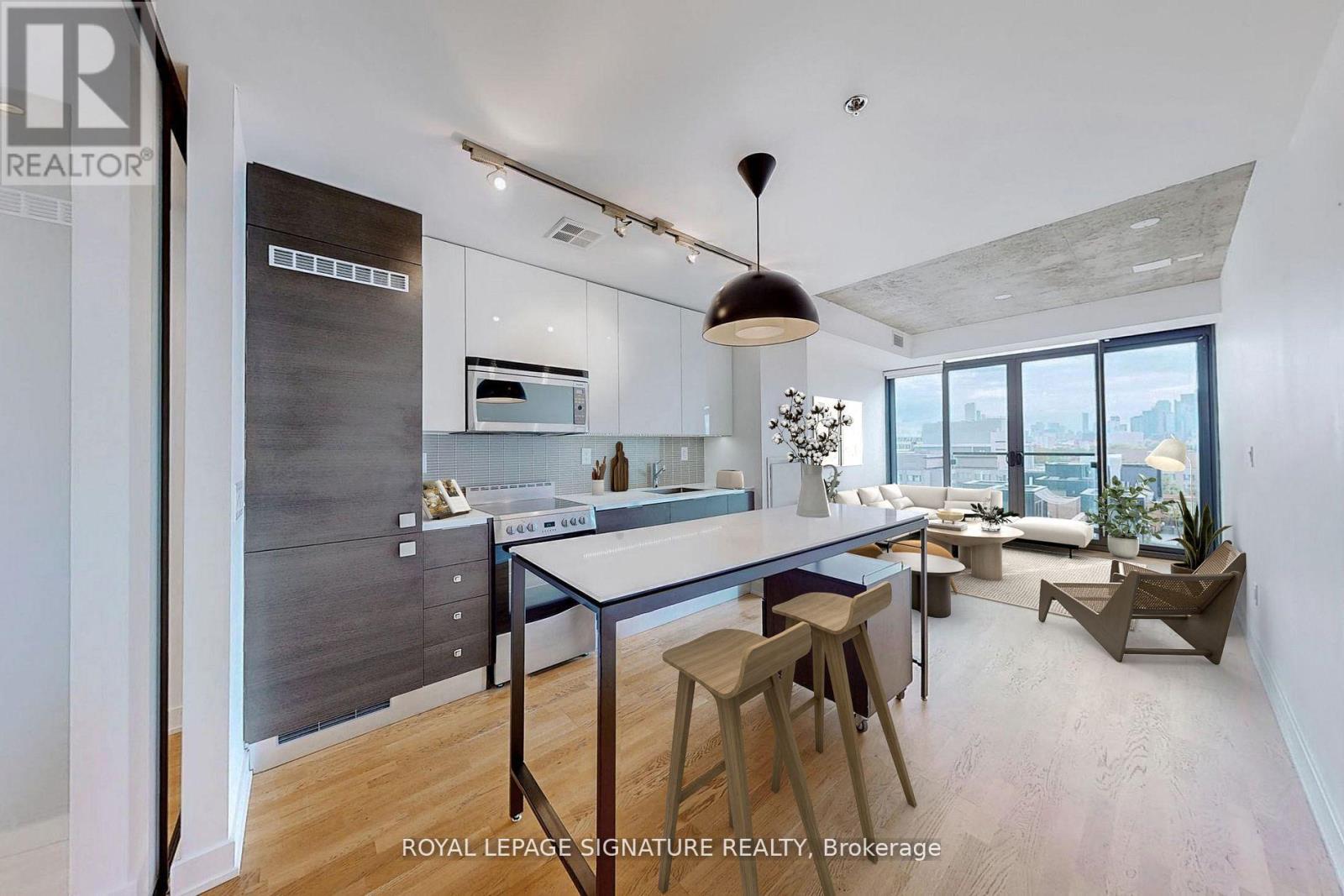 812 - 8 Dovercourt Road, Toronto, Ontario  M6J 0B6 - Photo 2 - C12584788