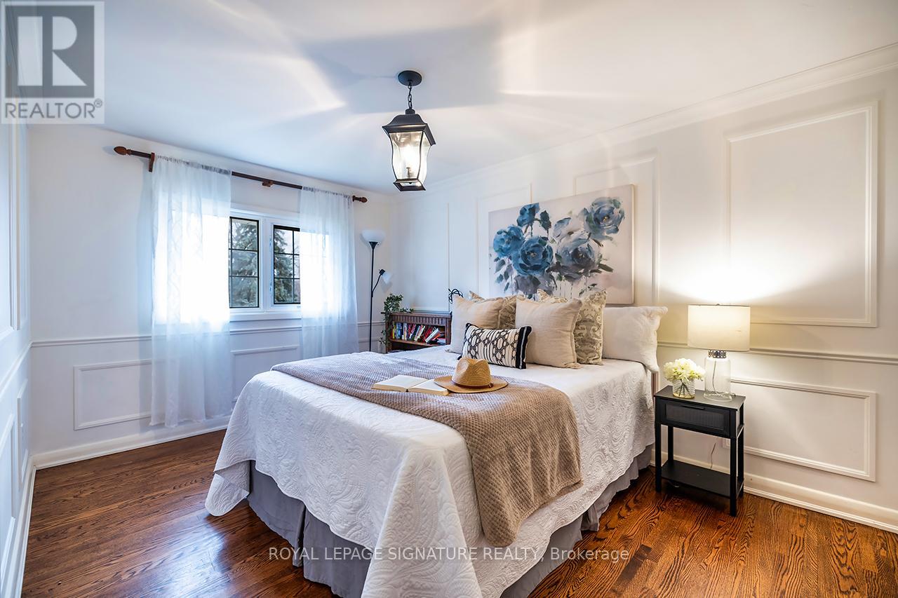 40 Cobham Crescent, Toronto, Ontario  M4A 1V6 - Photo 16 - C12584858