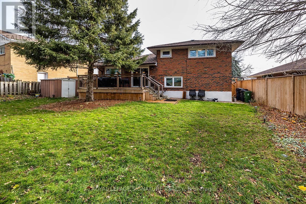 40 Cobham Crescent, Toronto, Ontario  M4A 1V6 - Photo 27 - C12584858