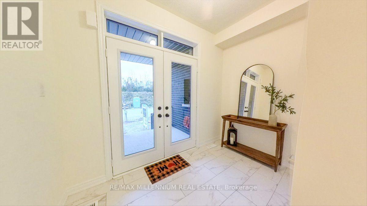 20 Littlewood Drive, Whitby, Ontario  L1P 0H4 - Photo 2 - E12584844