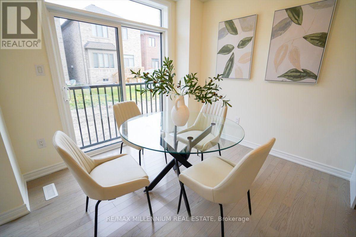 20 Littlewood Drive, Whitby, Ontario  L1P 0H4 - Photo 7 - E12584844