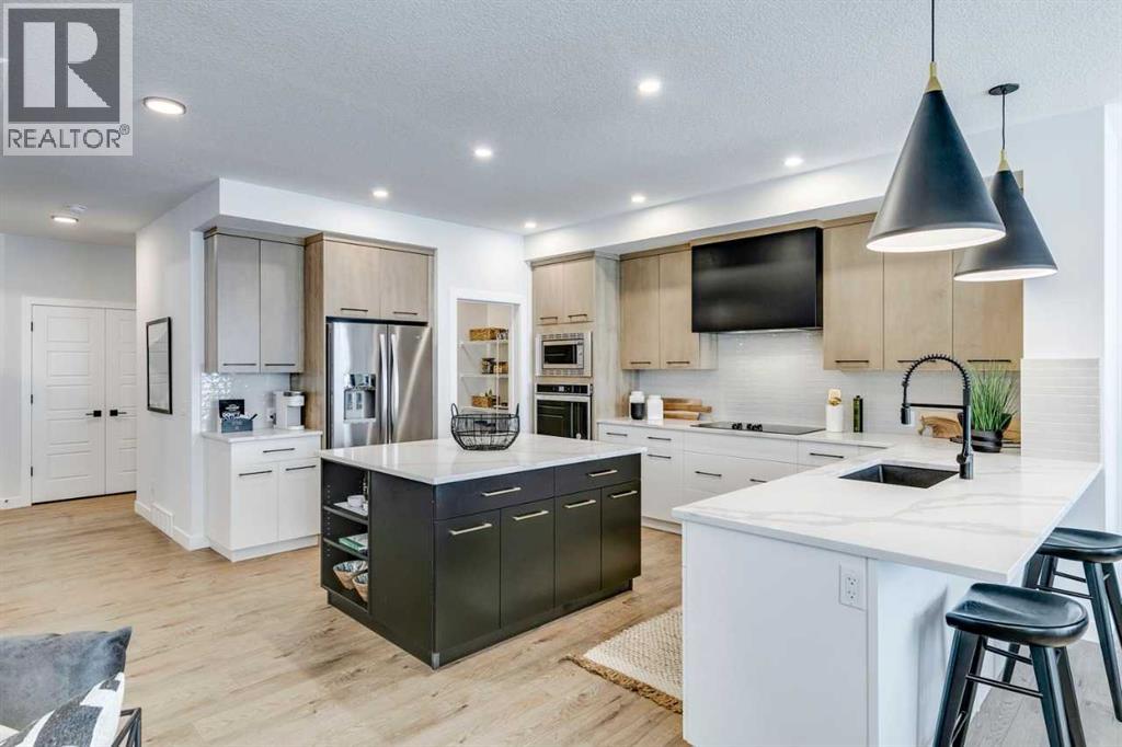 43 Birch Row, Okotoks, Alberta  T1S 2T4 - Photo 6 - A2256731