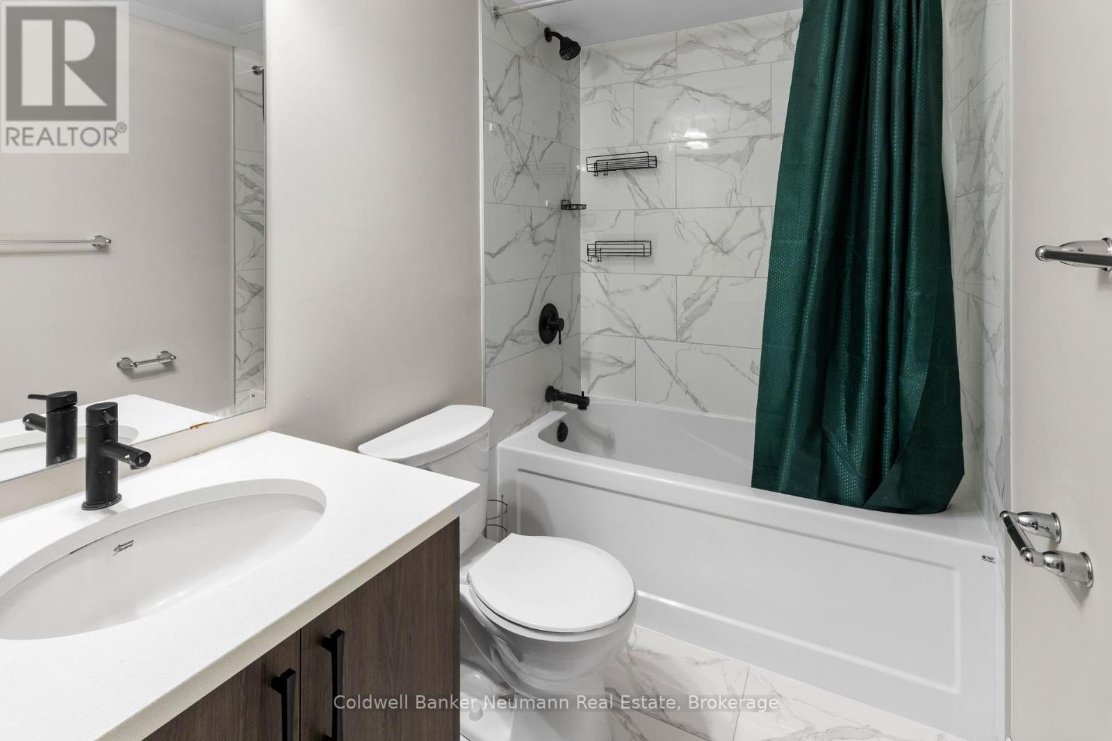 23 - 235 Chapel Hill Drive, Kitchener, Ontario N2R 0S4 - Photo 15 - X12584954