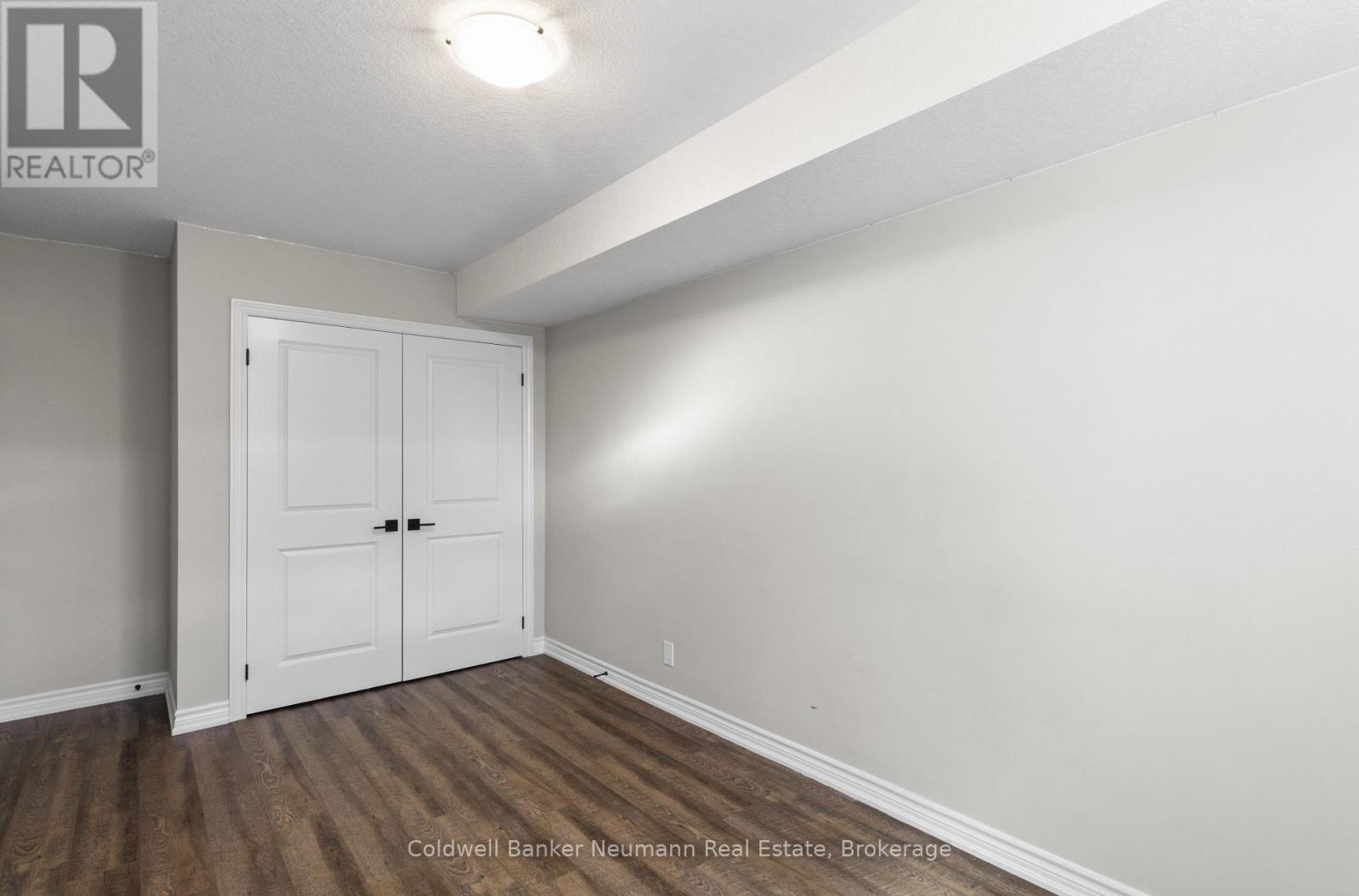 23 - 235 Chapel Hill Drive, Kitchener, Ontario N2R 0S4 - Photo 18 - X12584954