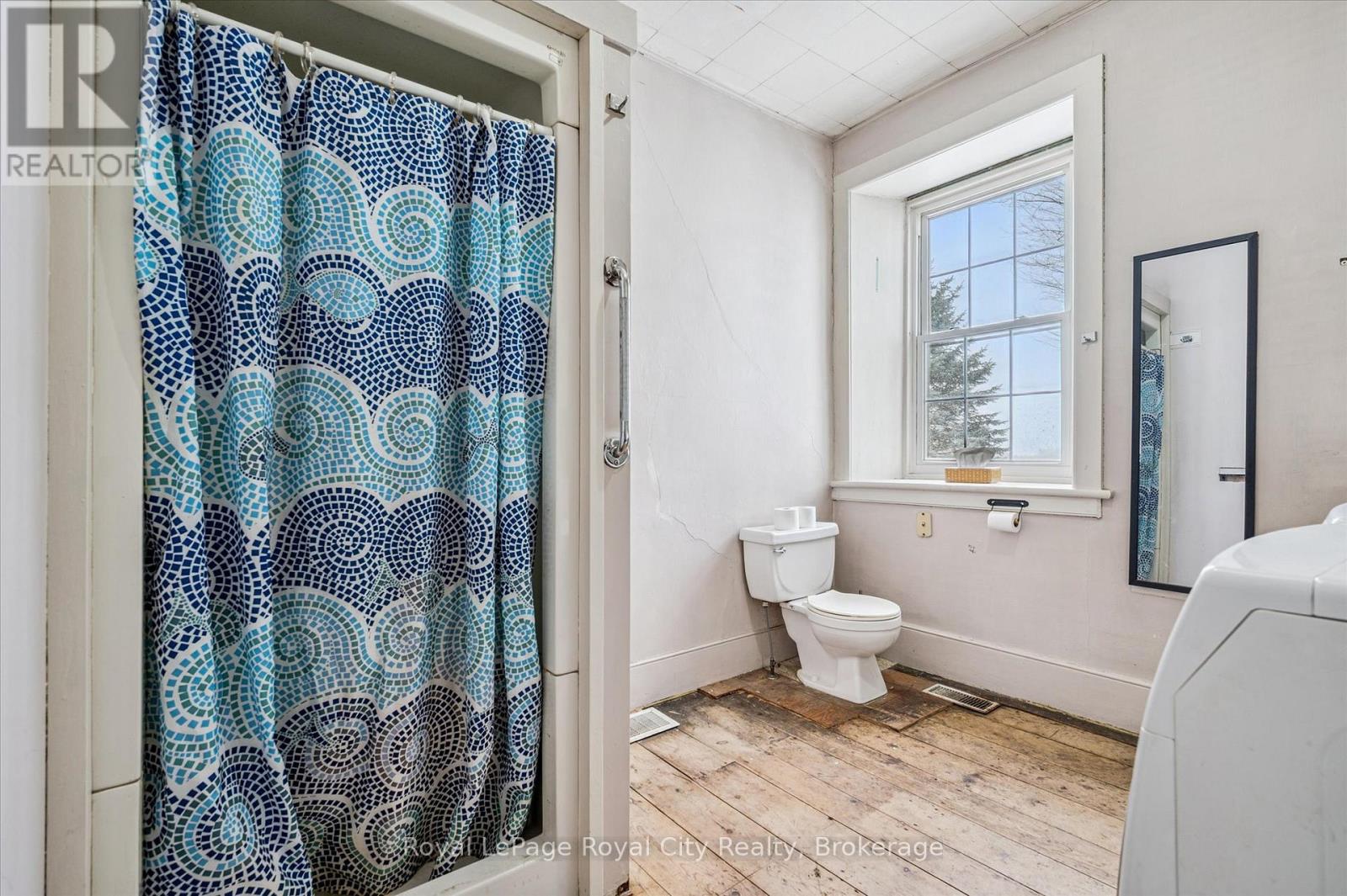 5877 Highway 6 Road N, Centre Wellington, Ontario  N1H 6J2 - Photo 13 - X12584998