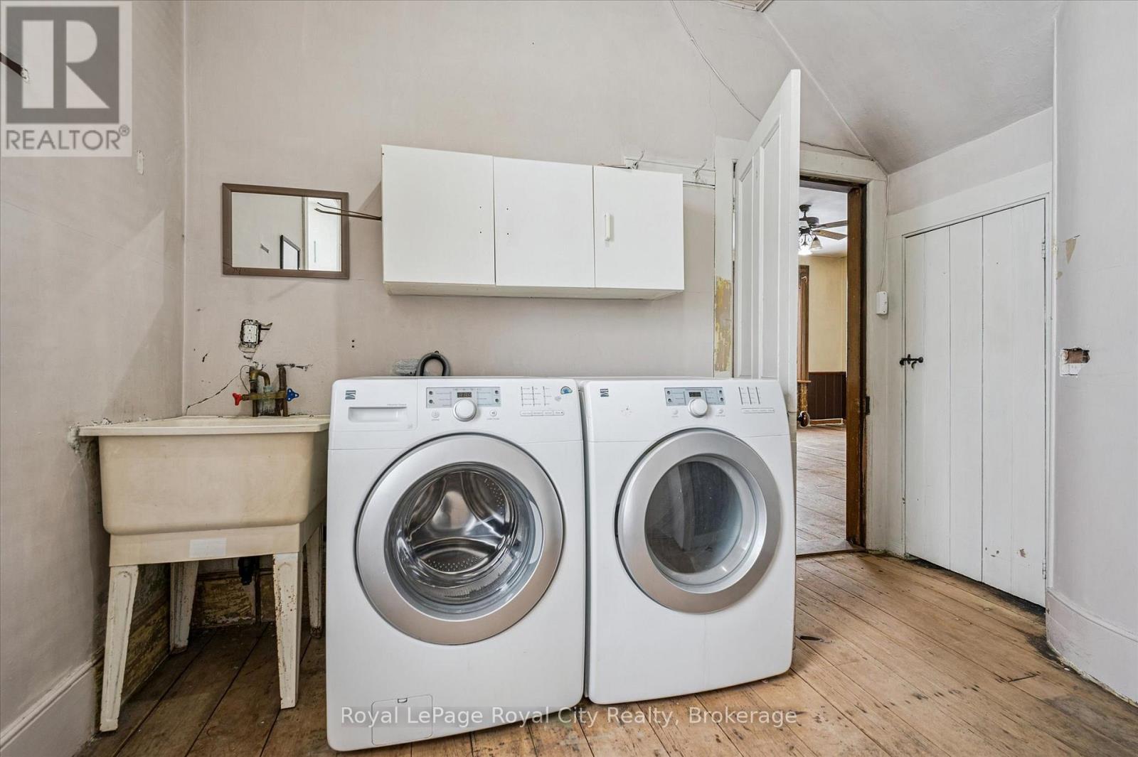 5877 Highway 6 Road N, Centre Wellington, Ontario  N1H 6J2 - Photo 14 - X12584998