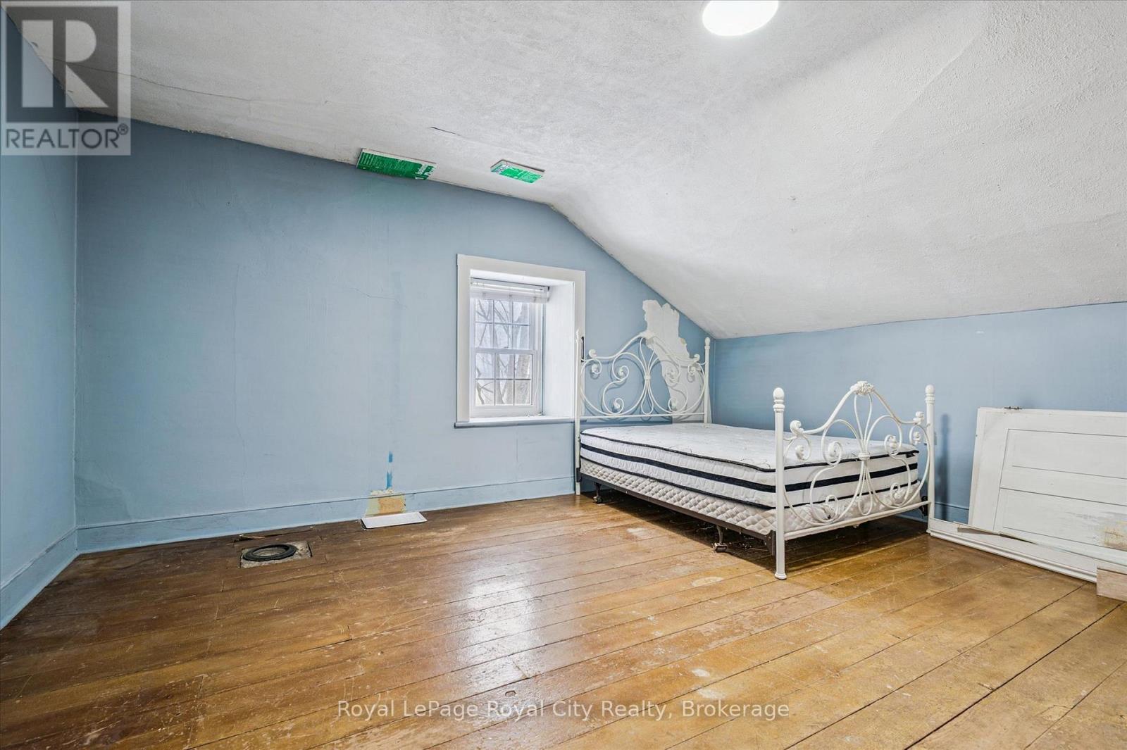 5877 Highway 6 Road N, Centre Wellington, Ontario  N1H 6J2 - Photo 23 - X12584998