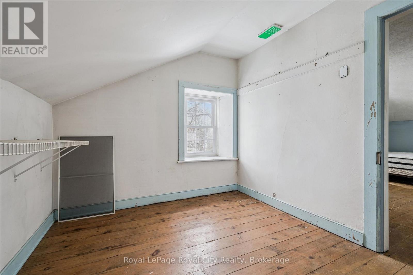 5877 Highway 6 Road N, Centre Wellington, Ontario  N1H 6J2 - Photo 25 - X12584998