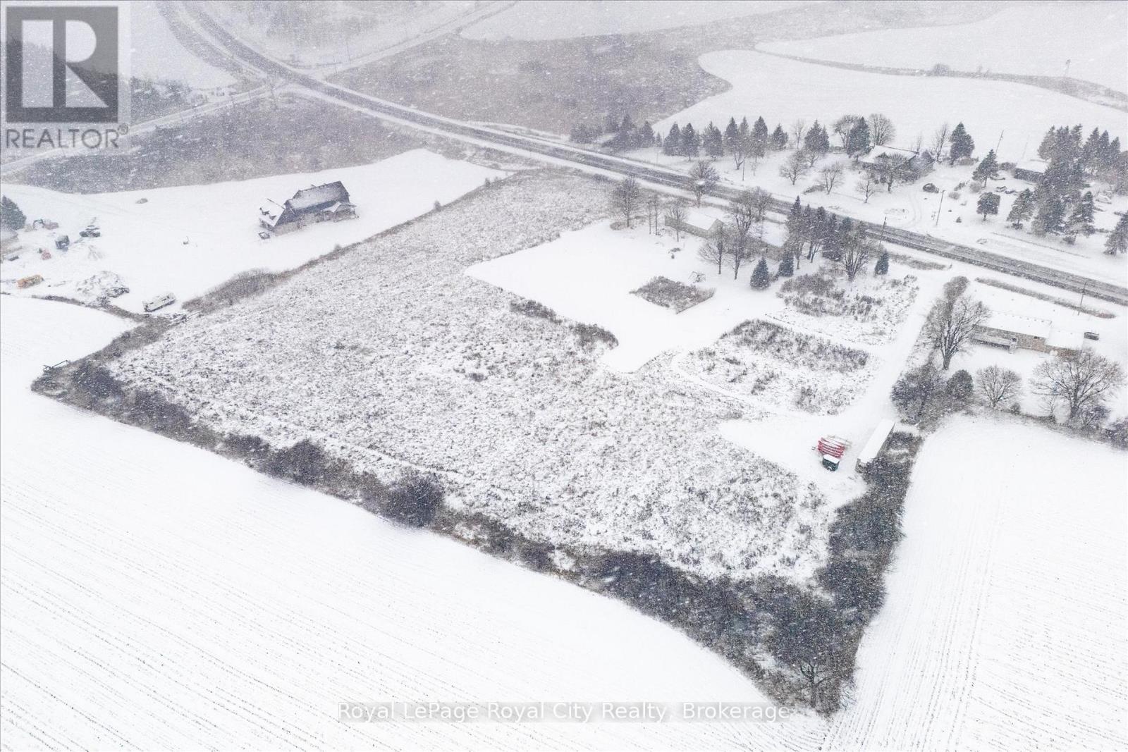 5877 Highway 6 Road N, Centre Wellington, Ontario  N1H 6J2 - Photo 3 - X12584998