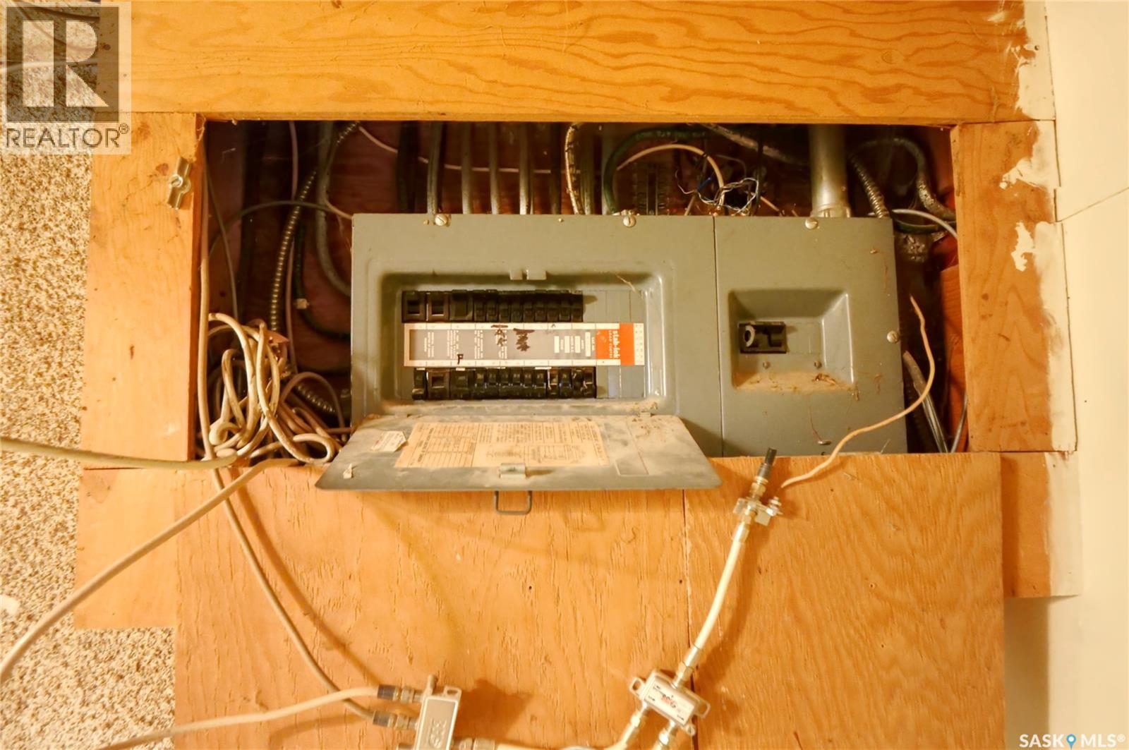 1211 Gordon Road, Moose Jaw, Saskatchewan  S6H 3E3 - Photo 25 - SK021286