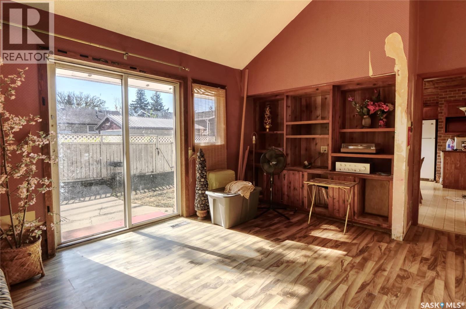 1211 Gordon Road, Moose Jaw, Saskatchewan  S6H 3E3 - Photo 10 - SK021286