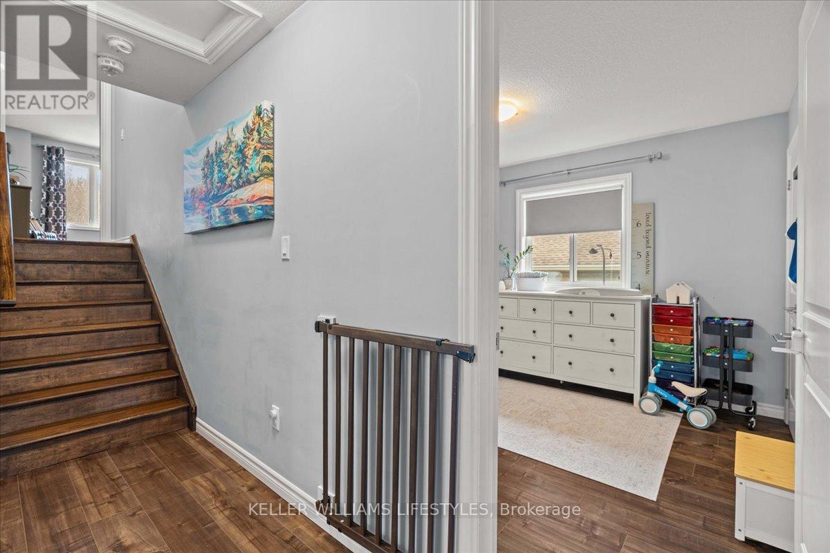 4008 Edward Street, Petrolia, Ontario  N0N 1R0 - Photo 22 - X12584974