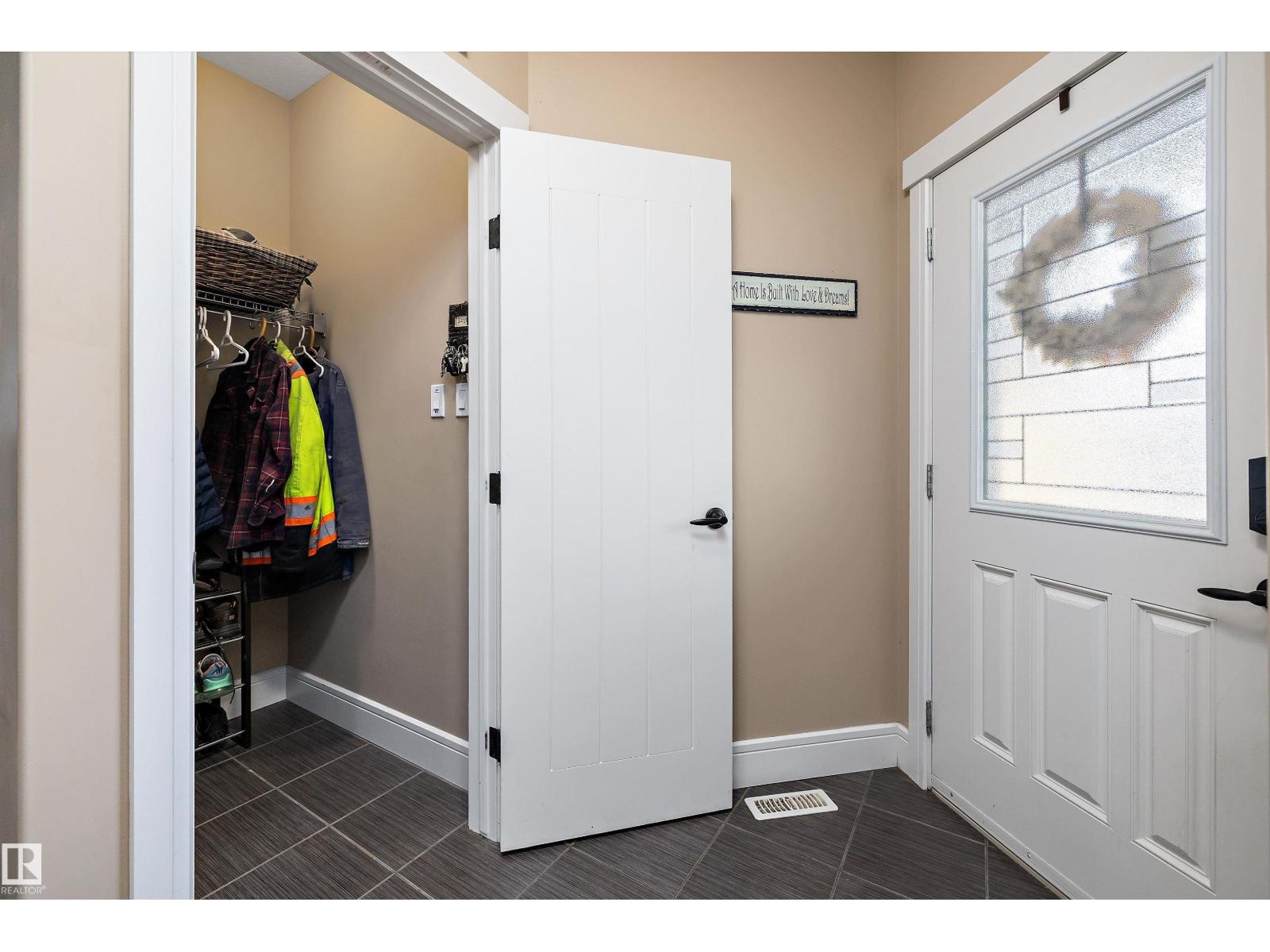 3193 Winspear Cr Sw, Edmonton, Alberta  T6X 1S8 - Photo 4 - E4466948