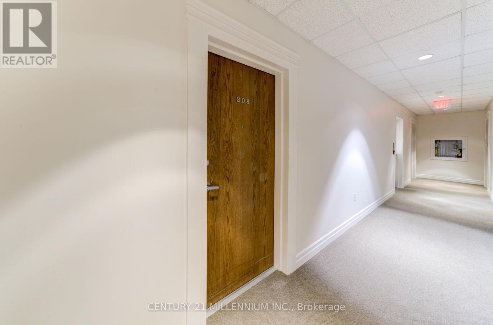 208 - 19a Yonge Street N, Springwater, Ontario  L0L 1P0 - Photo 18 - S12584760