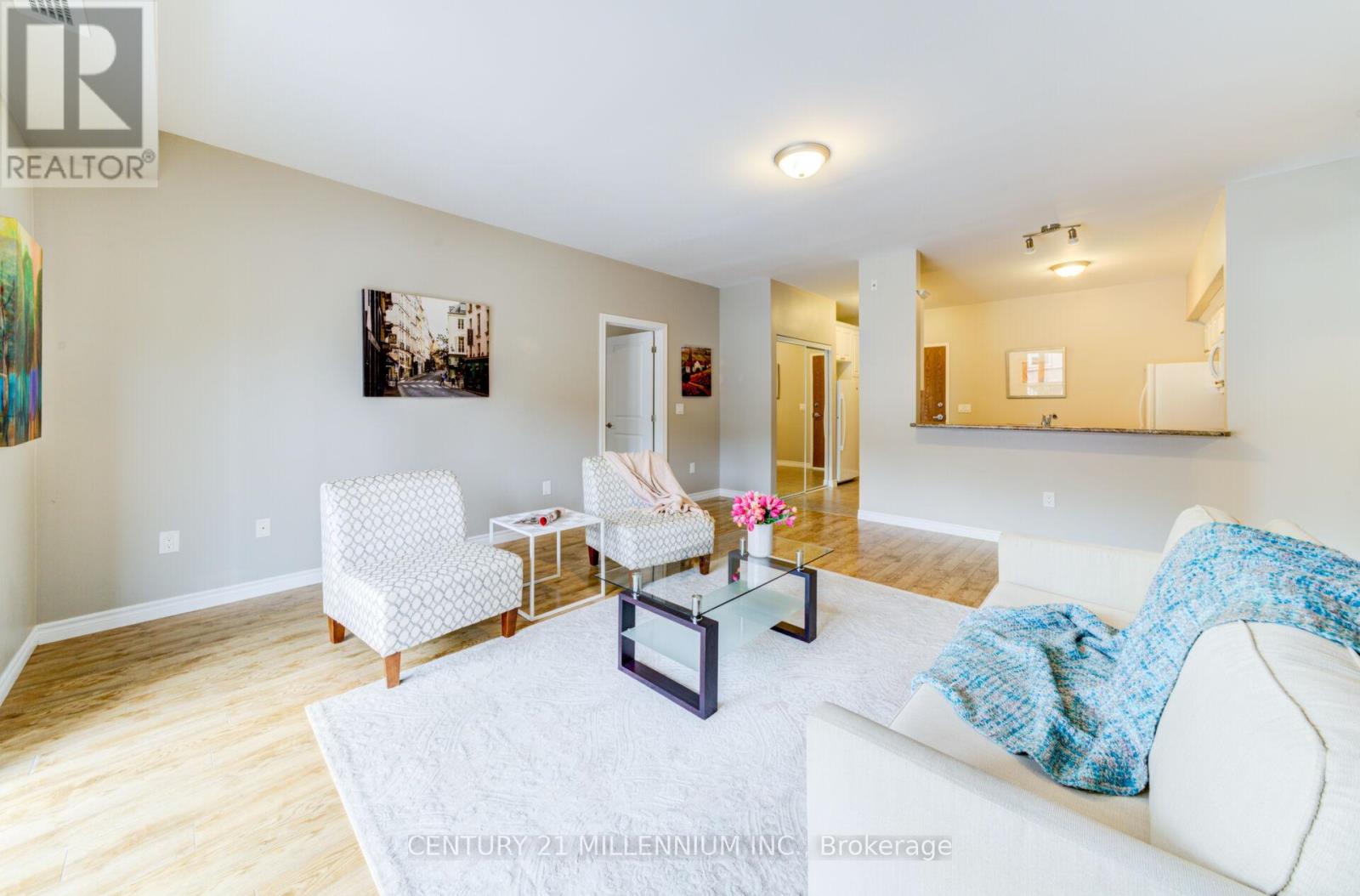 208 - 19a Yonge Street N, Springwater, Ontario  L0L 1P0 - Photo 28 - S12584760