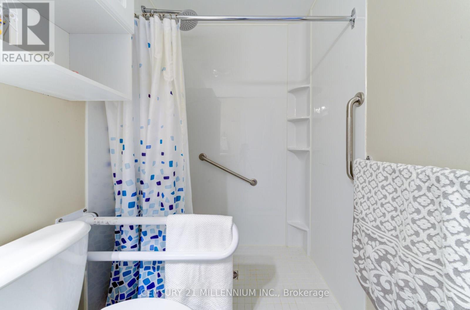 208 - 19a Yonge Street N, Springwater, Ontario  L0L 1P0 - Photo 33 - S12584760