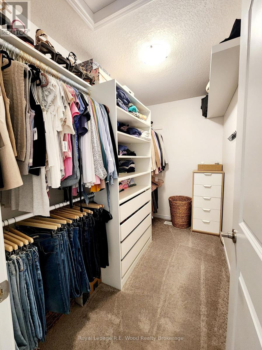 93 Cactus Crescent, Hamilton, Ontario  L8J 0M4 - Photo 23 - X12584892