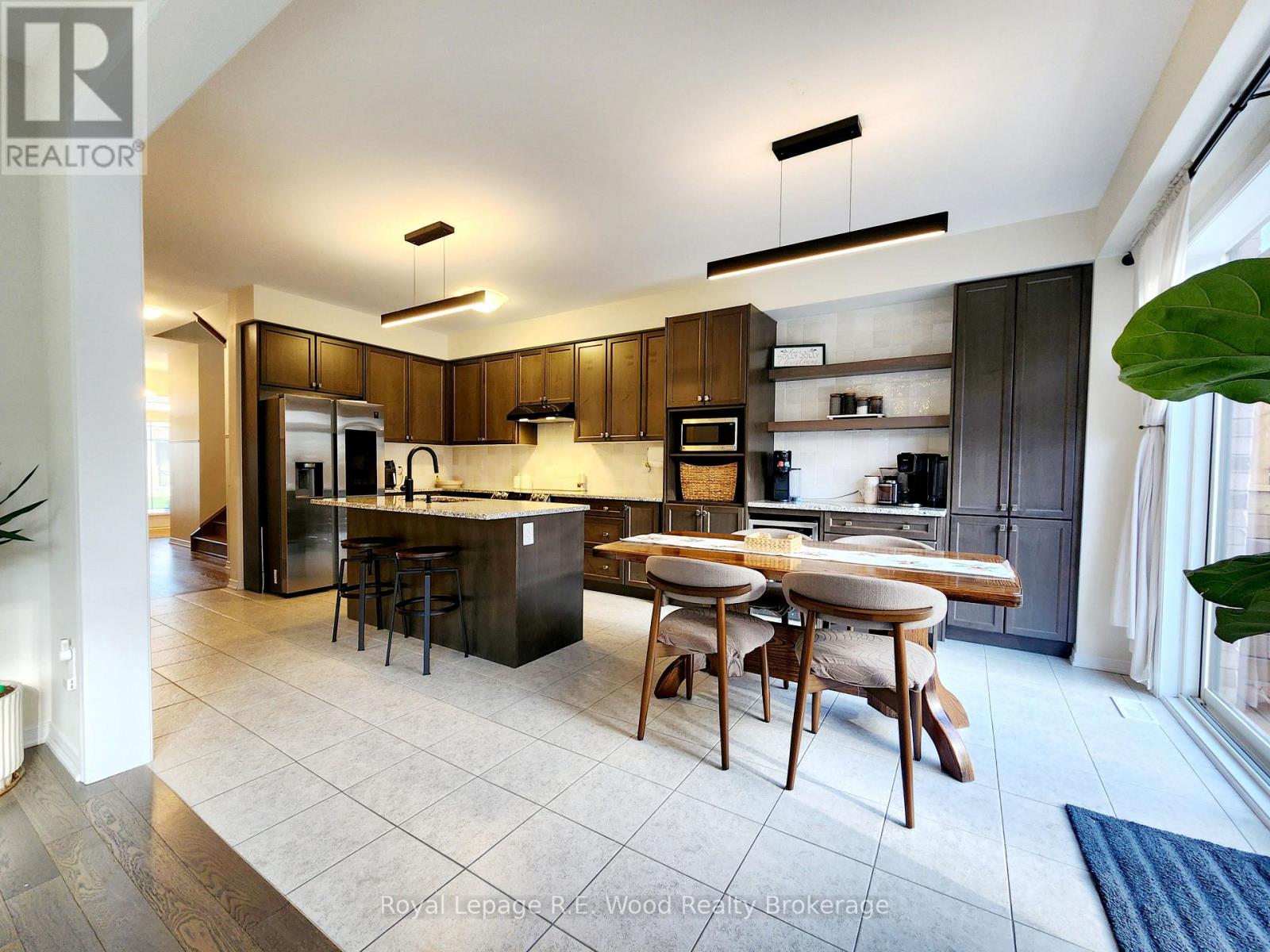 93 Cactus Crescent, Hamilton, Ontario  L8J 0M4 - Photo 6 - X12584892