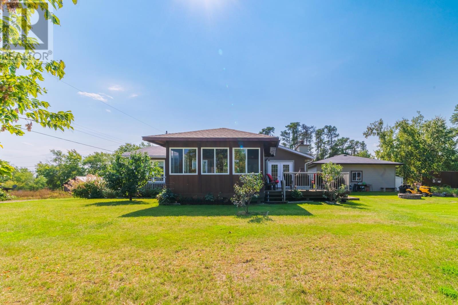 164 Winnipeg Ave, Minaki, Ontario P0X 1J0 - Photo 30 - TB252887