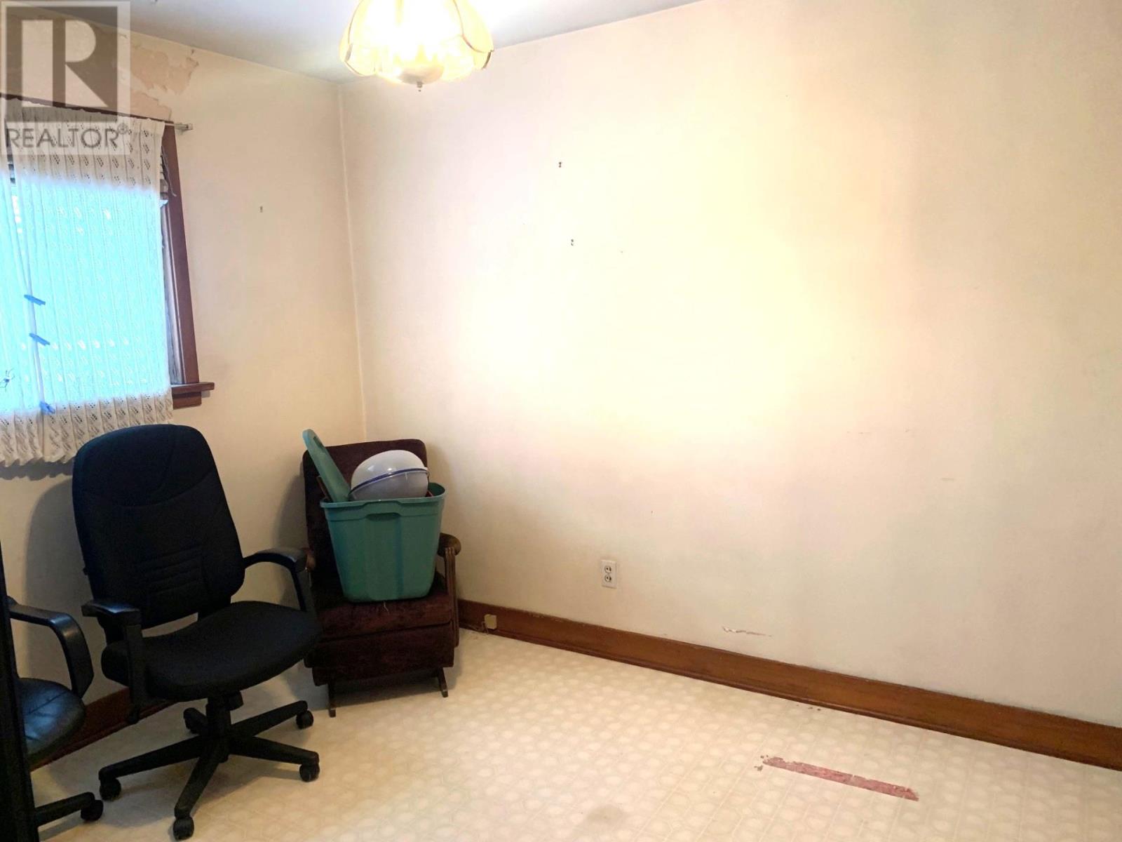 305 Brunswick St. S, Thunder Bay, Ontario  P7E 1W7 - Photo 7 - TB253571