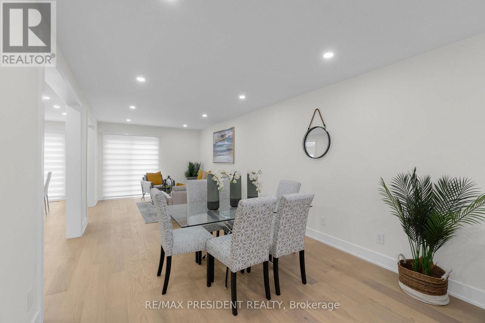 4430 Hearthside Drive, Mississauga, Ontario  L5R 1R3 - Photo 11 - W12584714