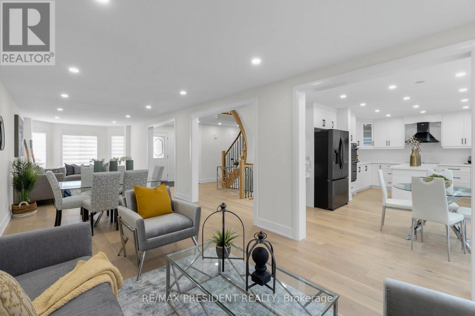 4430 Hearthside Drive, Mississauga, Ontario  L5R 1R3 - Photo 16 - W12584714