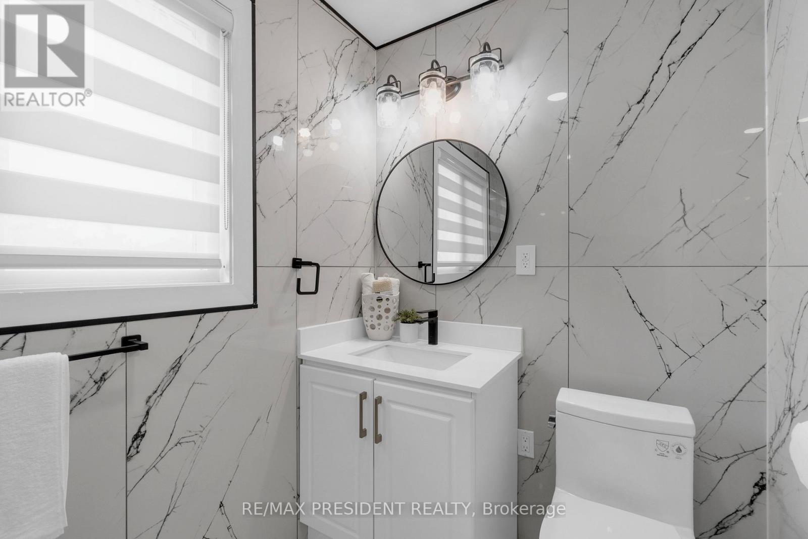 4430 Hearthside Drive, Mississauga, Ontario  L5R 1R3 - Photo 36 - W12584714