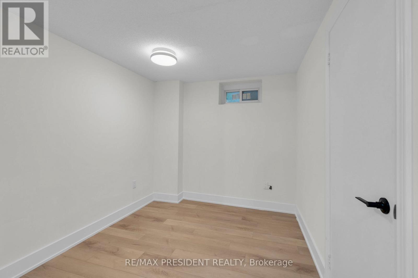 4430 Hearthside Drive, Mississauga, Ontario  L5R 1R3 - Photo 45 - W12584714