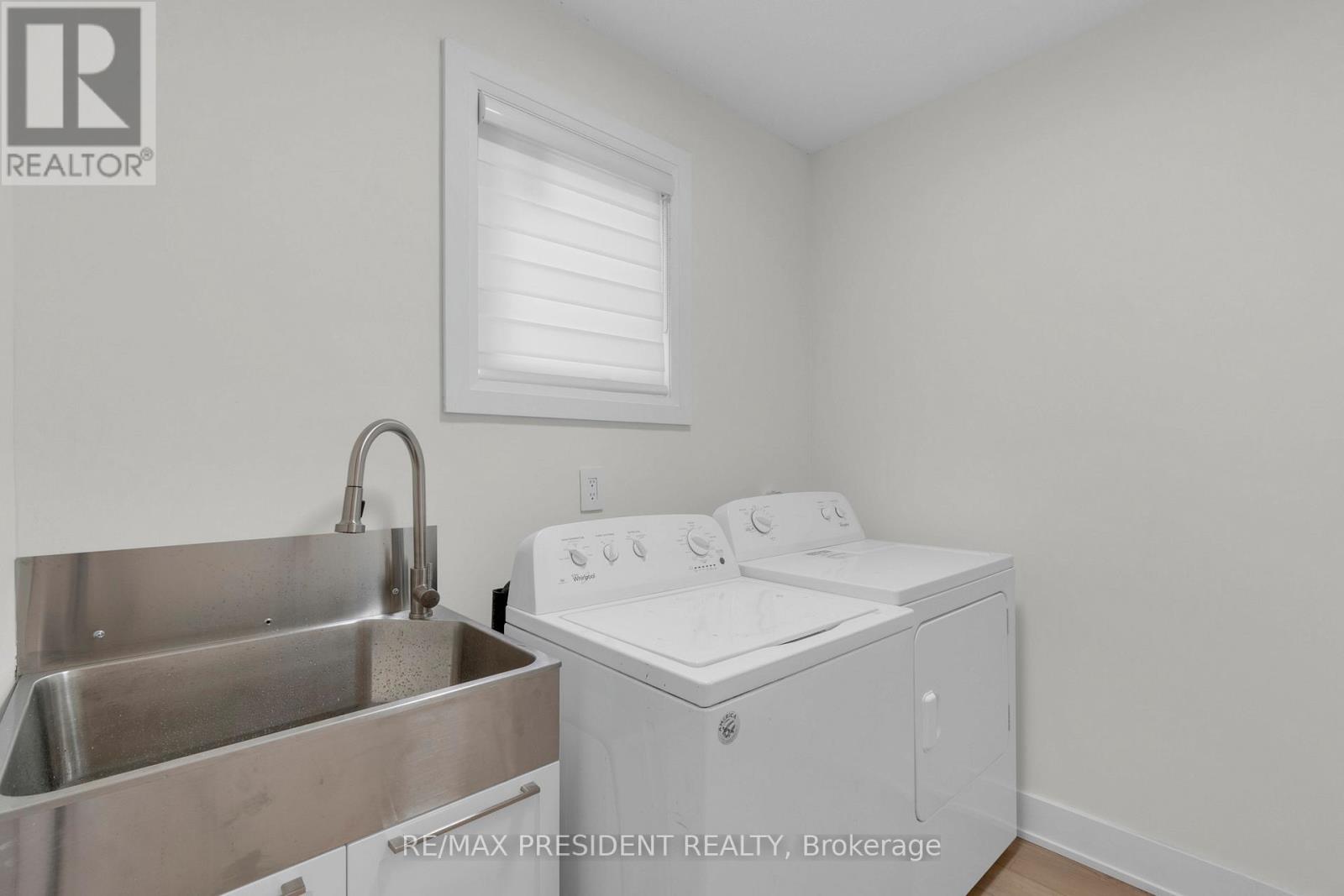 4430 Hearthside Drive, Mississauga, Ontario  L5R 1R3 - Photo 47 - W12584714