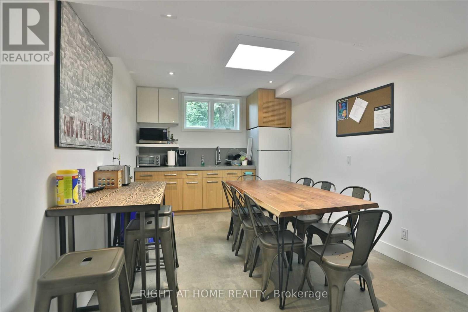 1440 Hurontario Street, Mississauga, Ontario L5G 3H4 - Photo 19 - W12584722